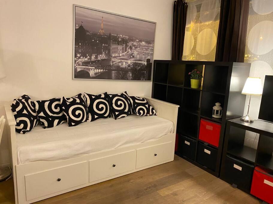 Appartement Avenue Louise à Bruxelles Extérieur photo